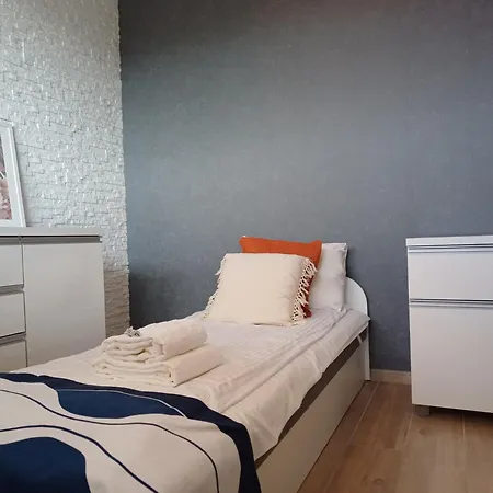 Lägenhet Fale Falowca Gdańsk